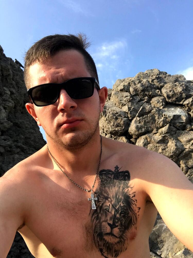  37967426  , 27 ,    -