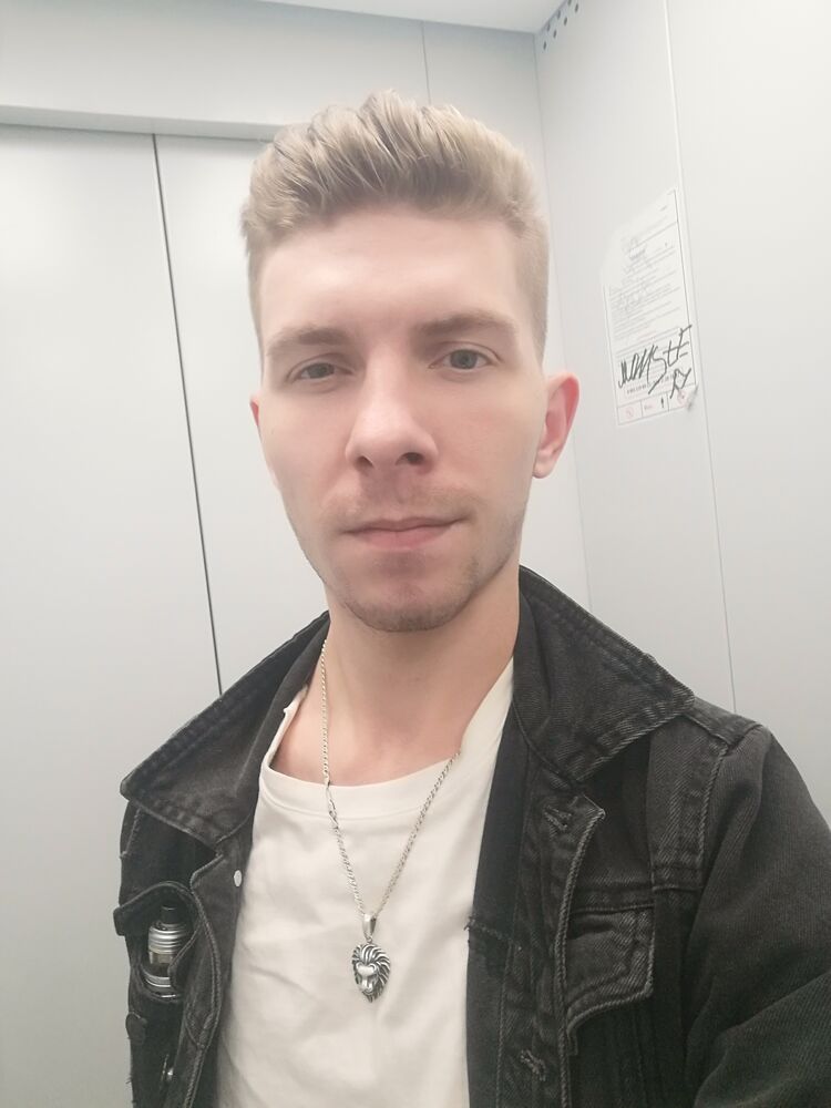  ,   Vladislav, 29 ,   ,   
