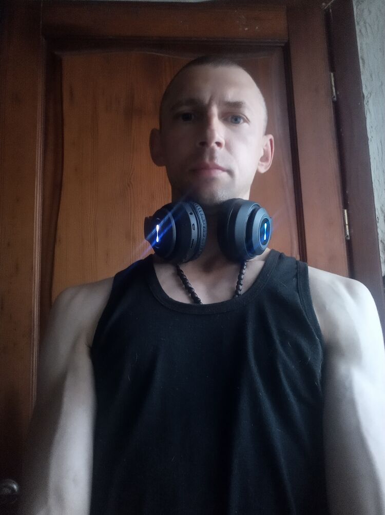  43522926  , 40 ,    
