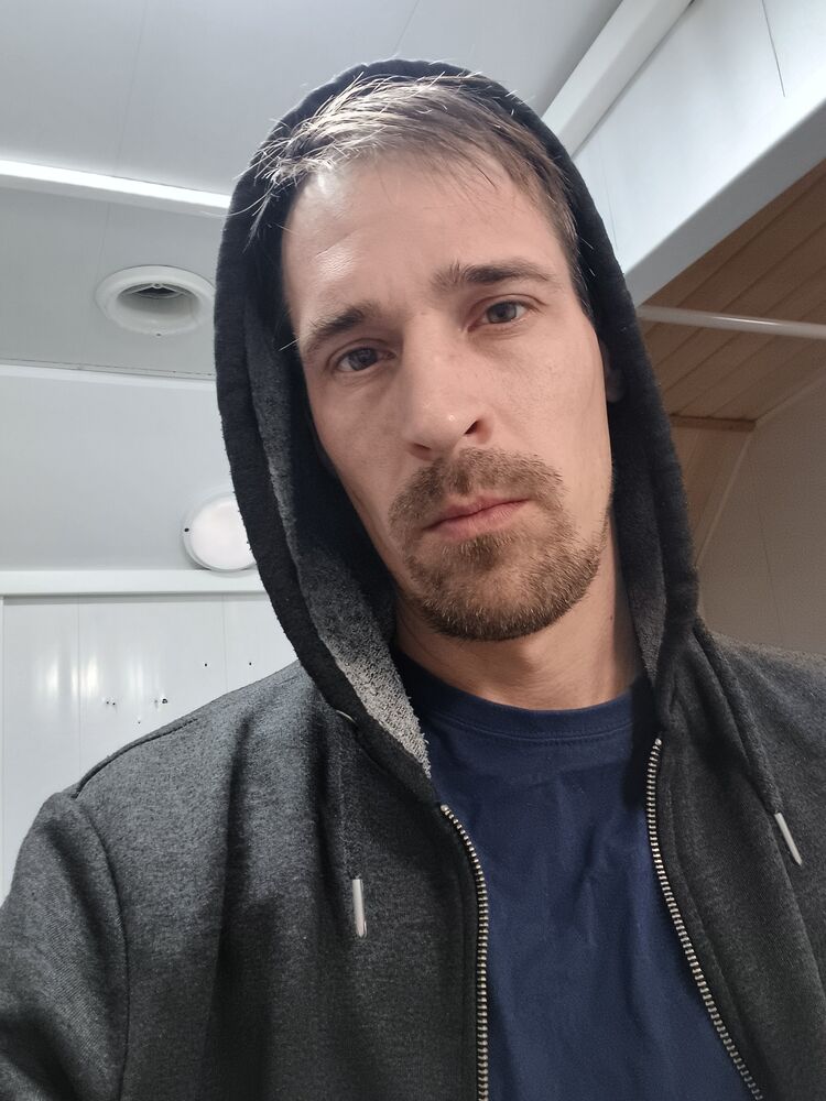  48899136  , 38 ,    
