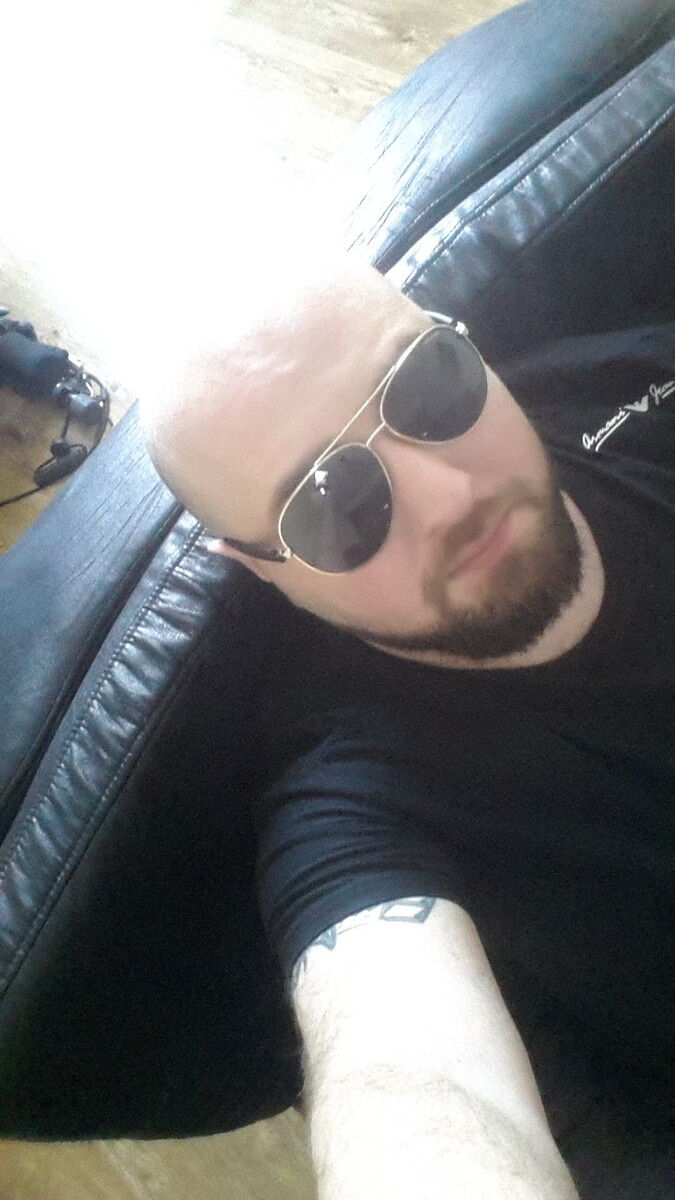  ,   Levan, 39 ,  