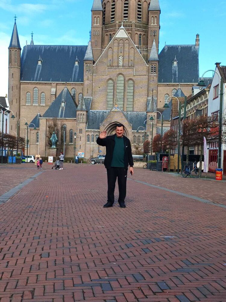  Dordrecht,   , 51 ,   ,   