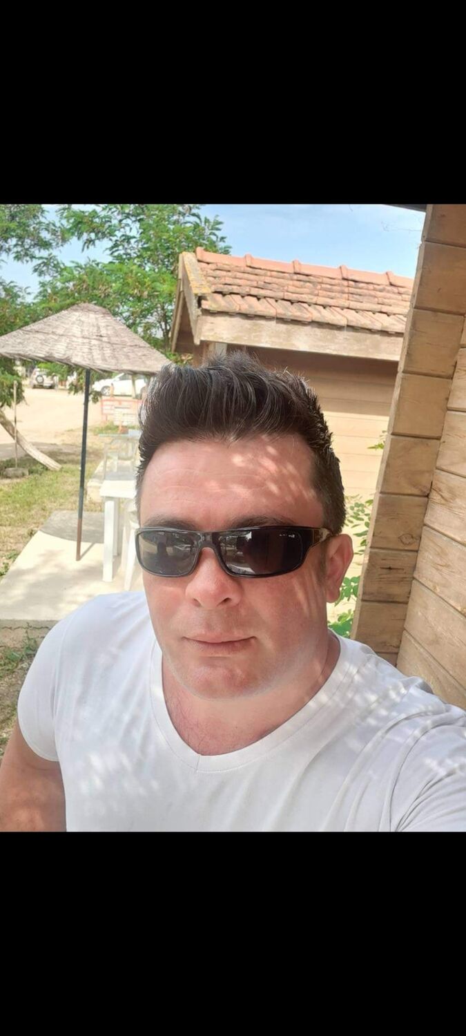  Silivri,   Burak, 39 ,   ,   