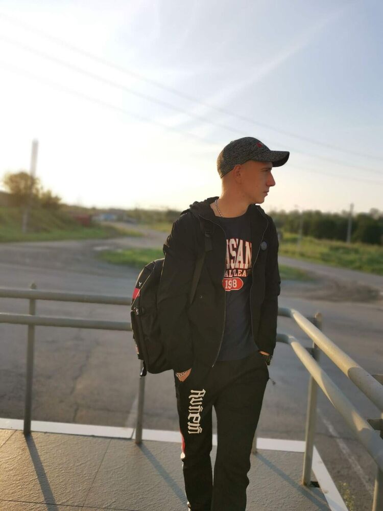  ,   Vitaly, 28 ,   ,   , c , 