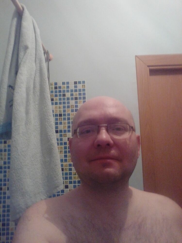  20633346  Vladimir, 48 ,    