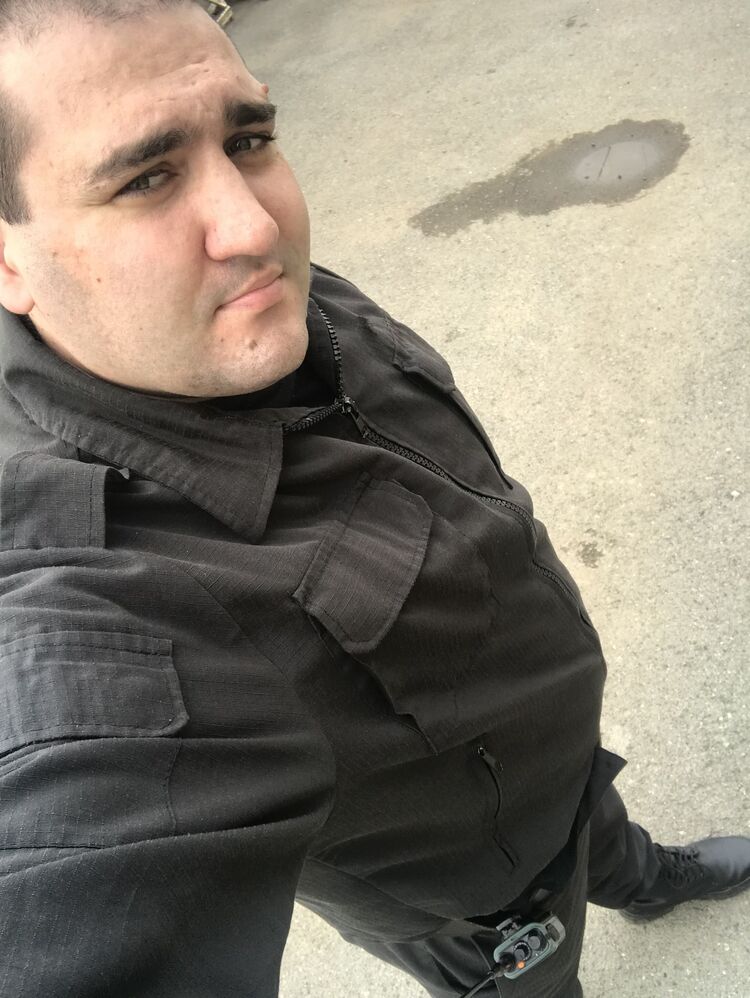  38218276  , 33 ,    