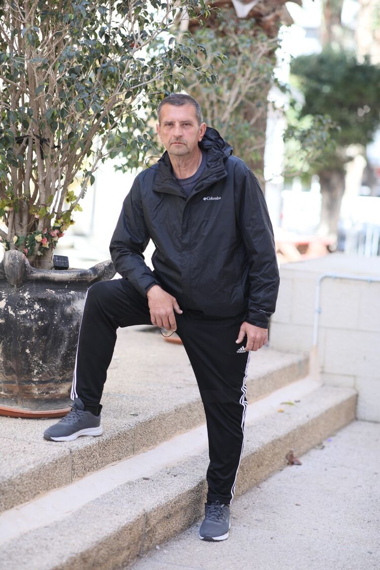  ,   Fil, 55 ,     