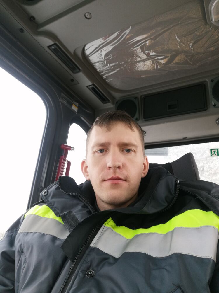  47340816  , 33 ,    