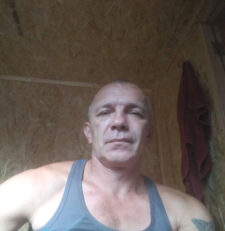  28548846  , 53 ,    