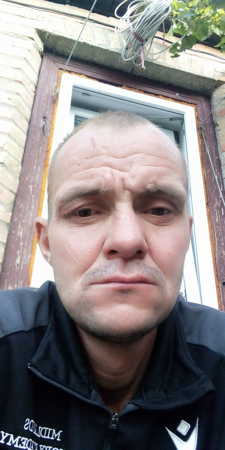  46847846  , 41 ,    