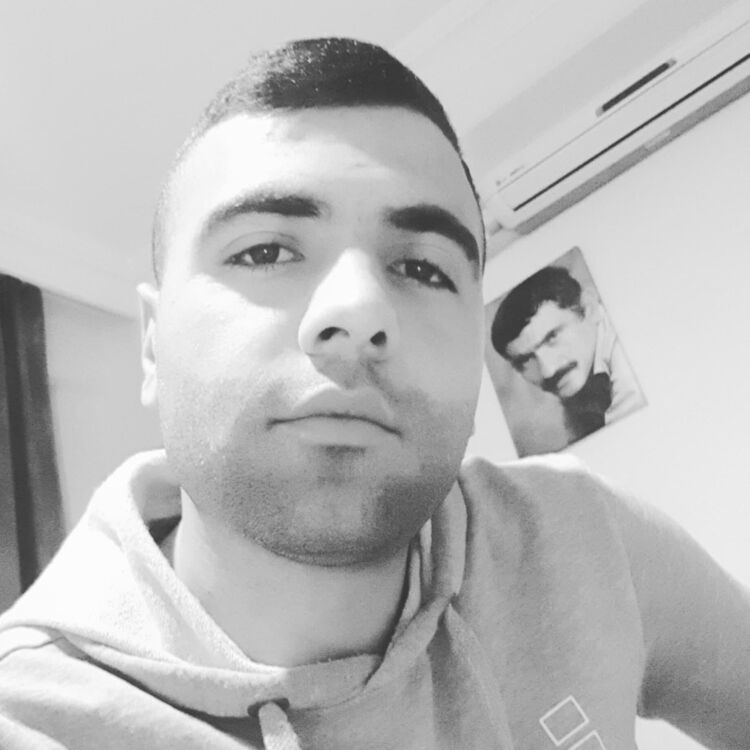  39927796  Huseyin, 25 ,    Alanya