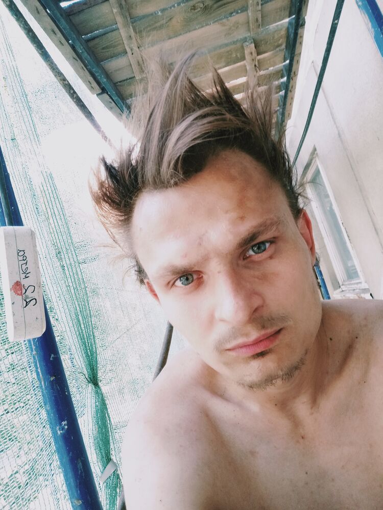  ,   , 28 ,   