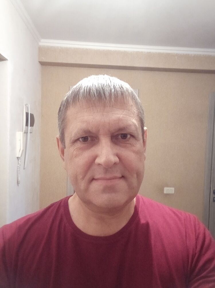  26786936  , 52 ,    