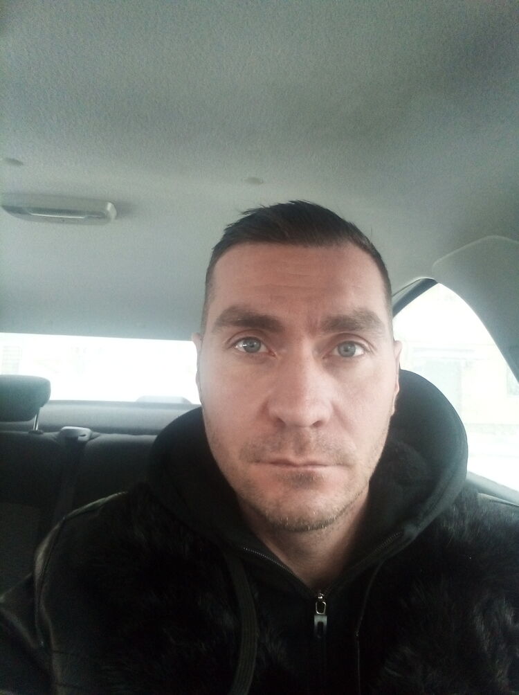  28244656  , 40 ,    