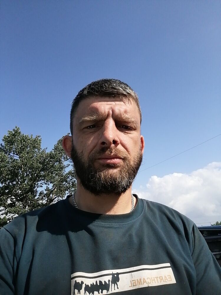  20582856  , 40 ,    