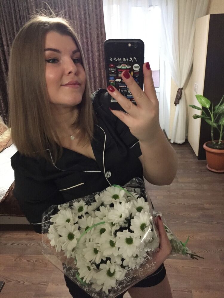  ,   Mashinka, 25 ,   ,   , c , 
