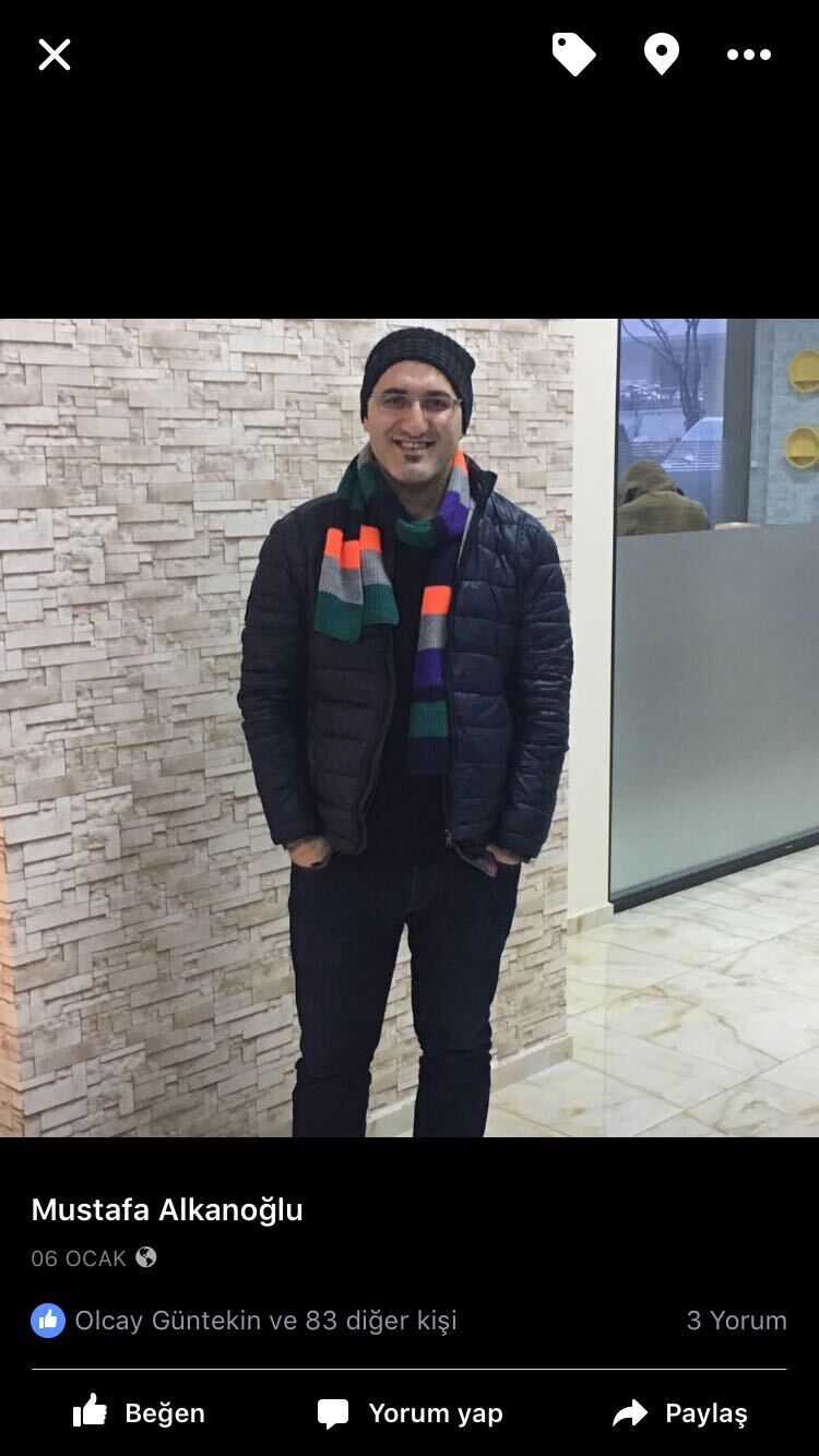  41605636  Mustafa, 40 ,    