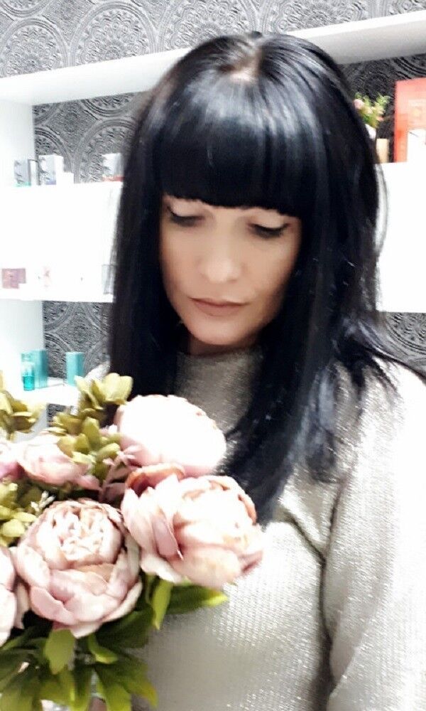  15174496  Lika, 41 ,    