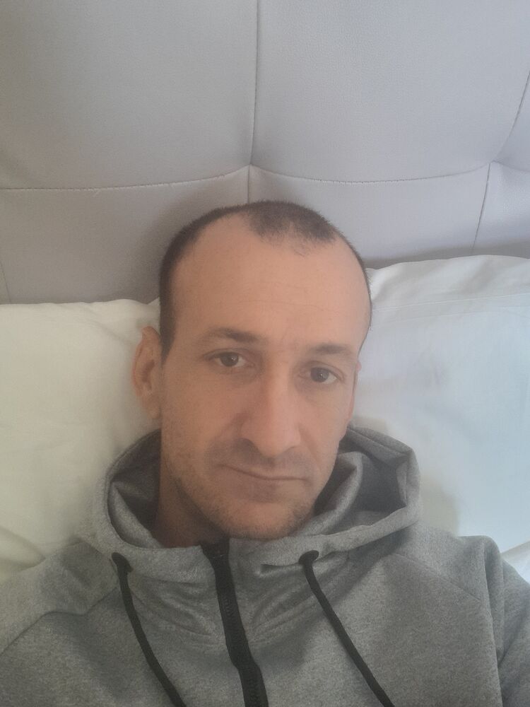  Budacka Rijeka,   Andrei, 34 ,   ,   