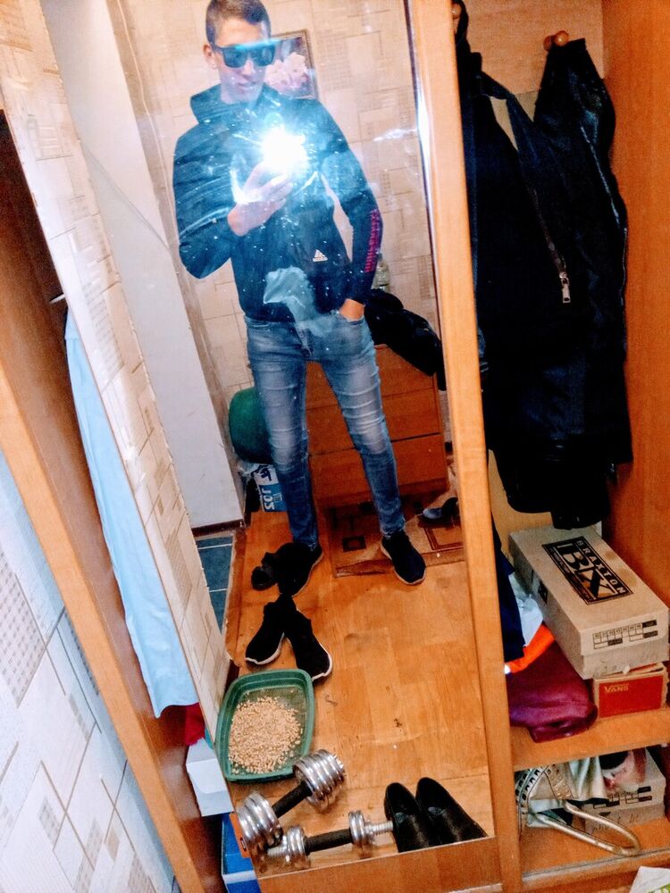  21281486  , 23 ,    
