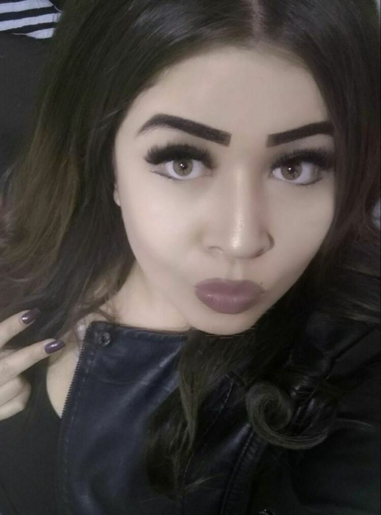  24431656  Sabina, 29 ,    