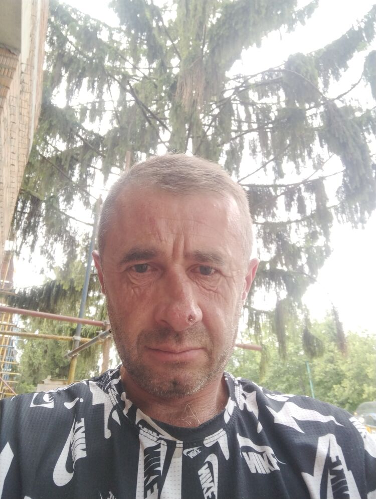  36363946  , 49 ,    