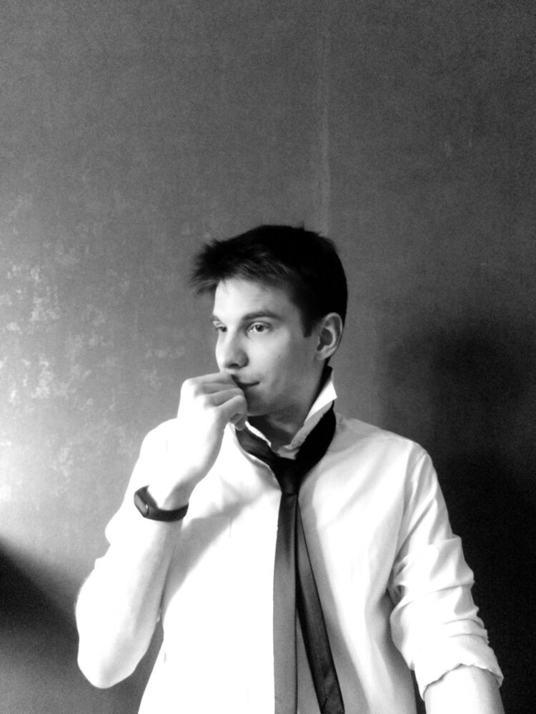  41928726  Andrew, 30 ,    --