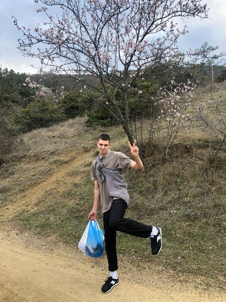  ,   Vladimir, 24 ,   ,   , c , 