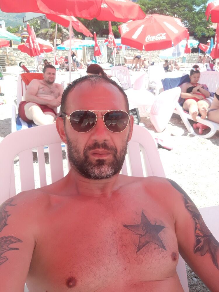 ,   Petar, 48 ,   ,   , c 