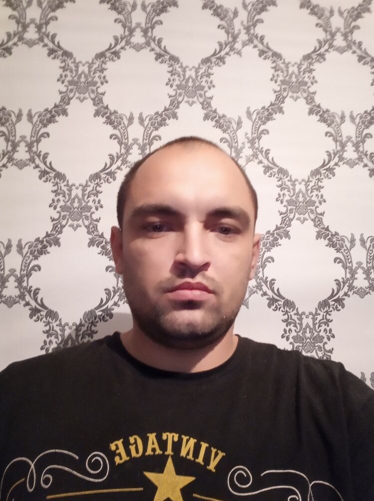 18147486  , 37 ,    