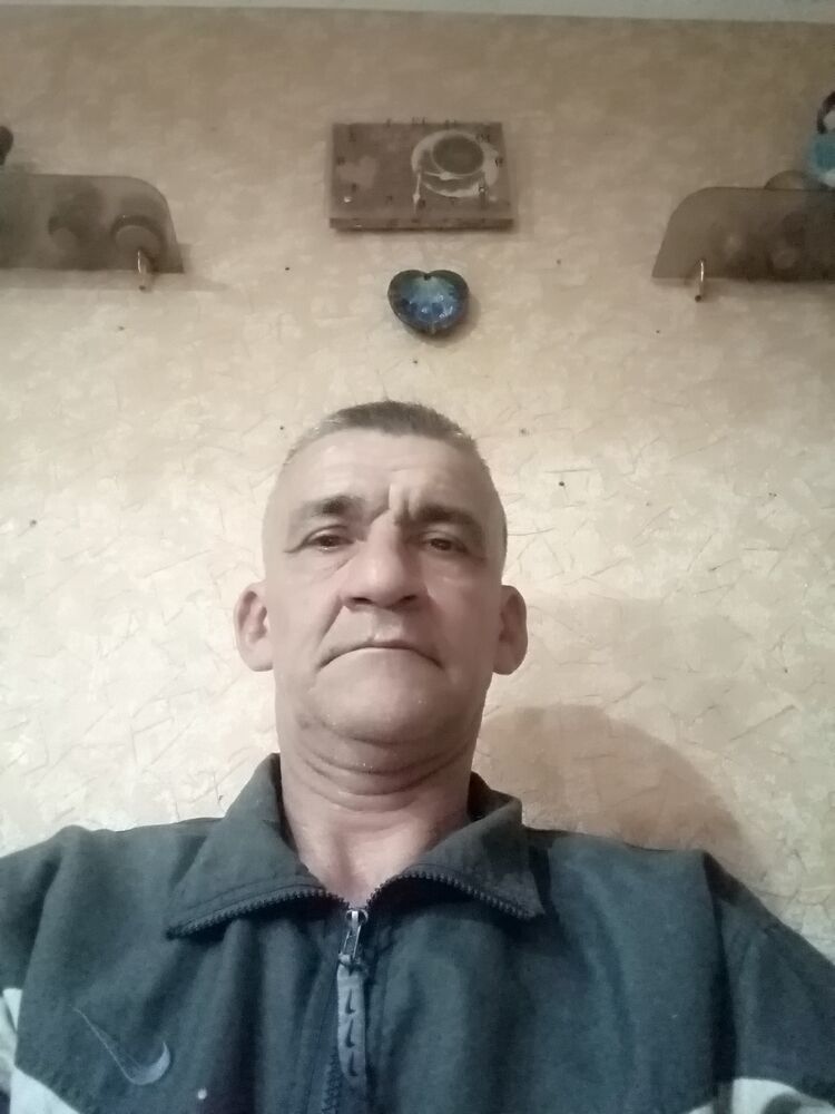  38366146  , 52 ,    