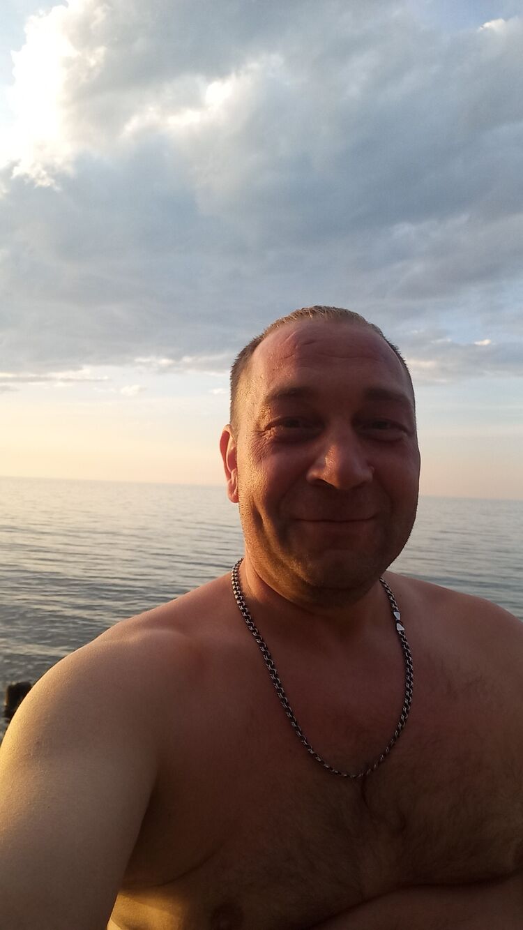  53281516  , 42 ,    