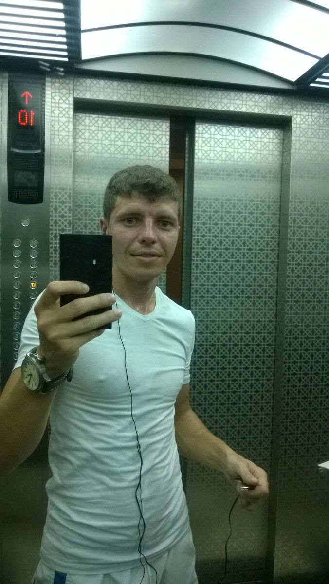  6624026  Slava, 39 ,    