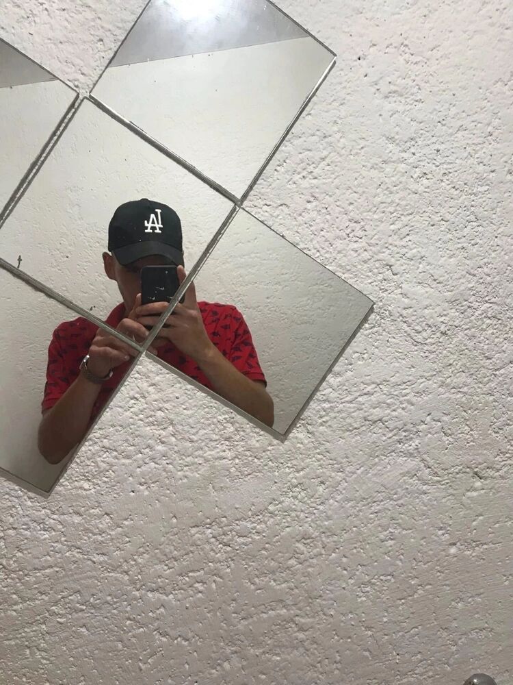  31792566  , 28 ,    