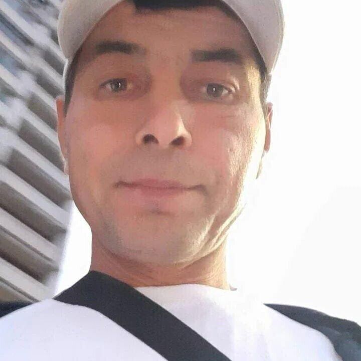  49703576  , 46 ,    
