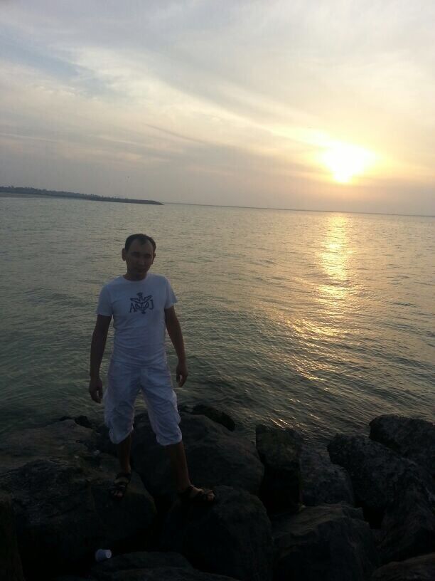  4337846  Murza, 43 ,    