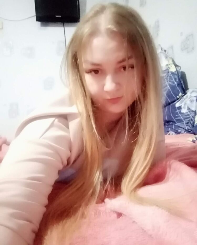  33003256  , 37 ,    