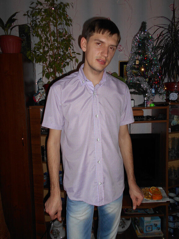  26766836  Aleksandr, 36 ,    