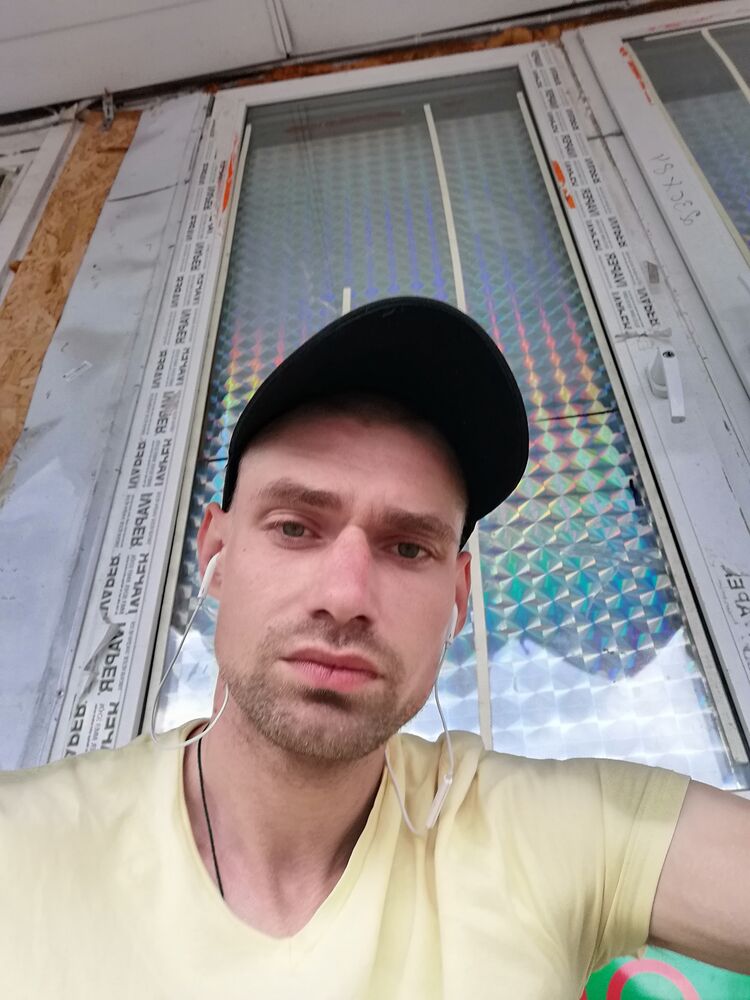  28140376  , 31 ,    -