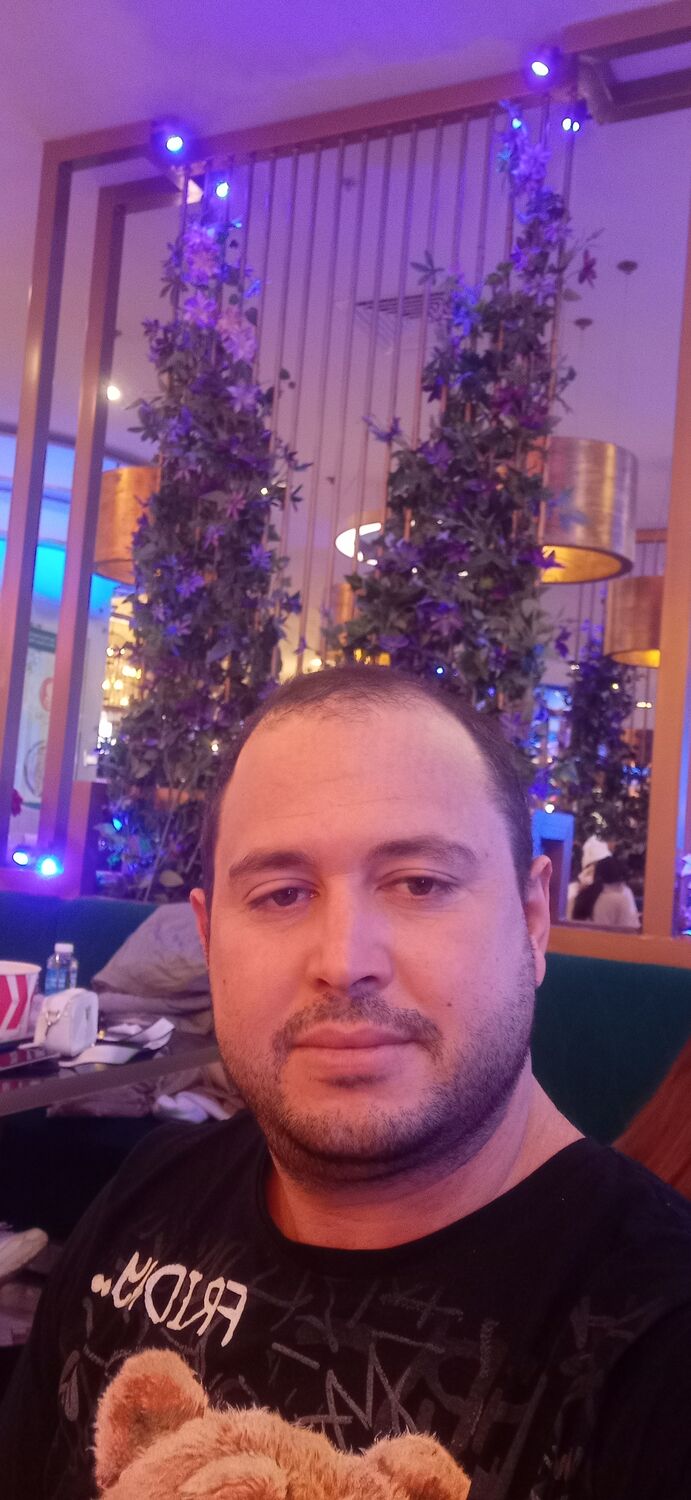  48763346  Noelvys, 36 ,    