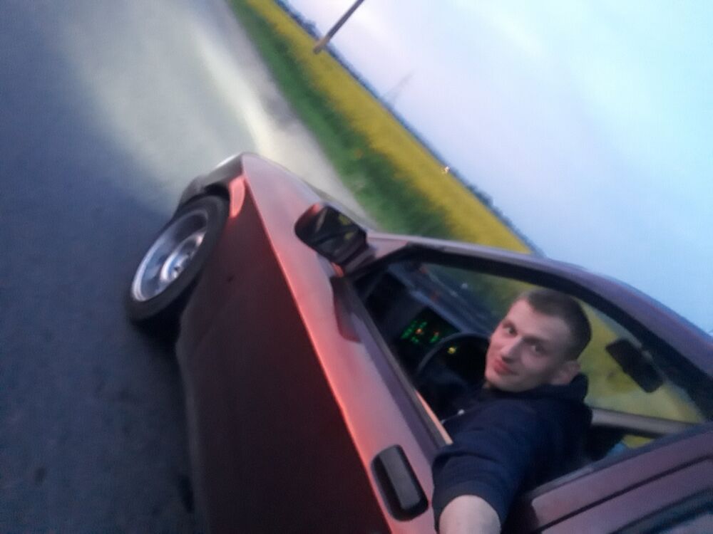  18578606  , 32 ,    