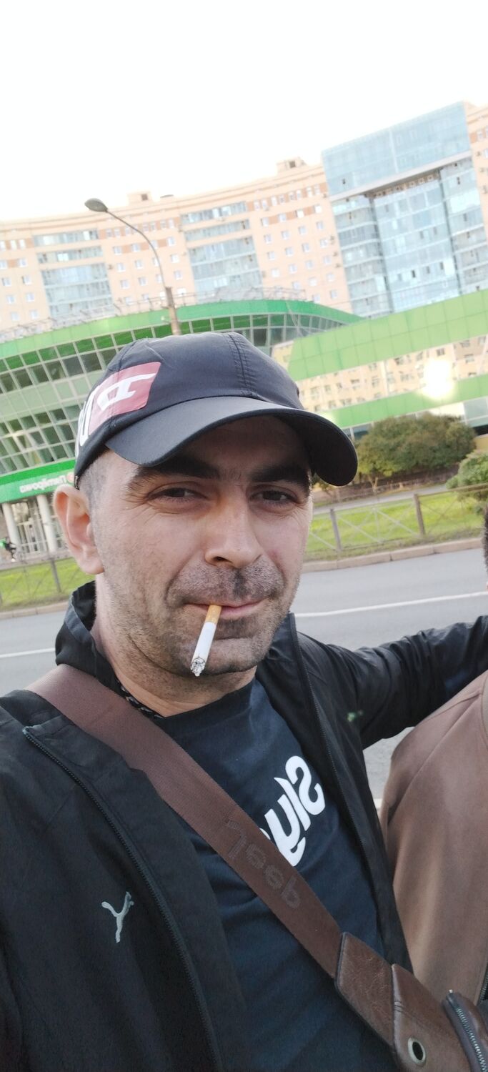  36463166  Sergi, 37 ,    -