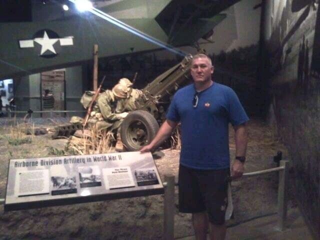  22160456  Hyson, 65 ,    Sangin