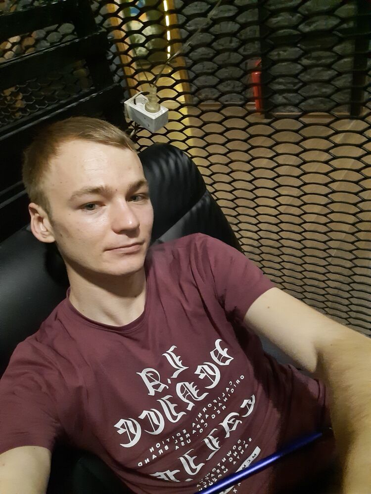  33918856  Slav, 29 ,    