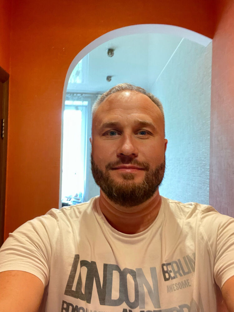  ,   Andre, 38 ,     , c 