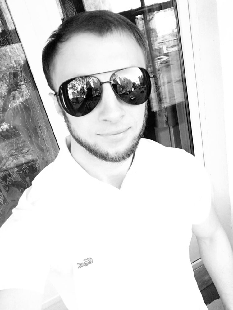 15814846  Alex, 34 ,    -