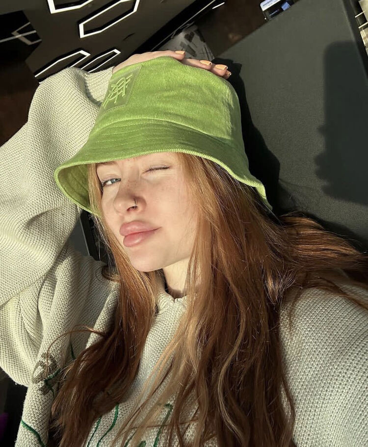  --,   , 27 ,   ,   