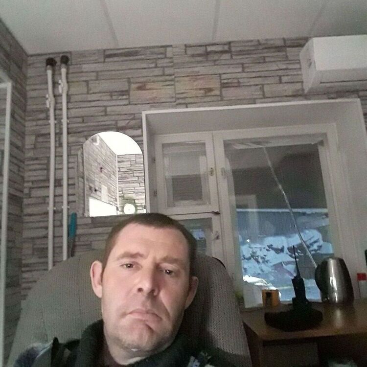  25153856  , 42 ,    
