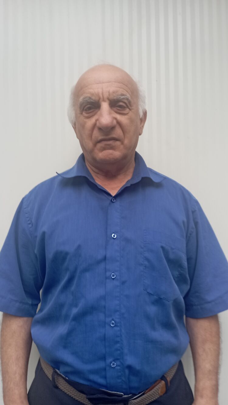  ,   Sergey, 56 ,   ,   , c , 