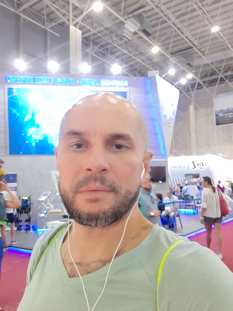  31616686  , 48 ,    